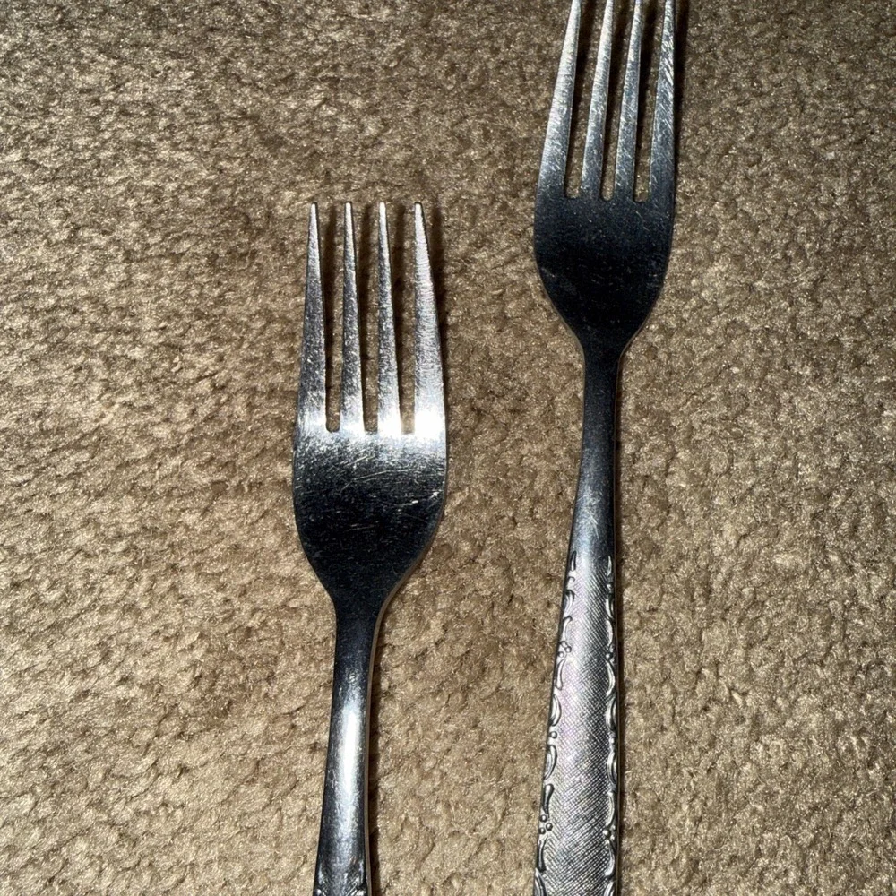 Edward Don & CO. Bali , Stainless Korea - 7  1/2